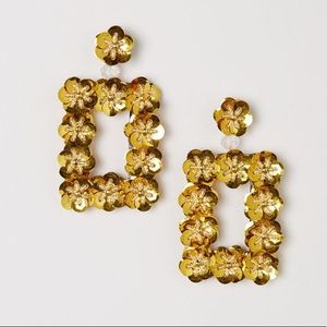 BLACK H&M Statement earrings